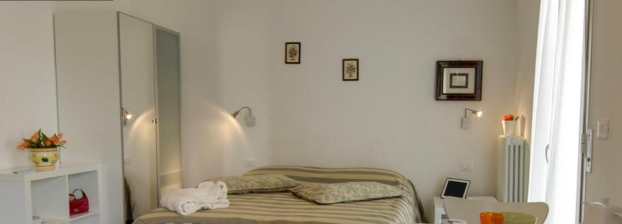 Casa Vacanze Aurora Centro Rimini Exterior foto