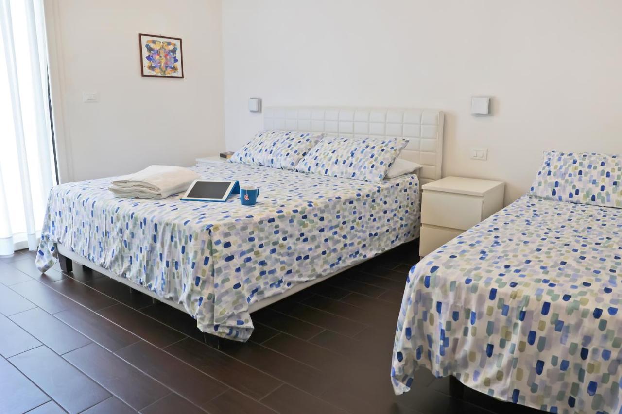 Casa Vacanze Aurora Centro Rimini Exterior foto