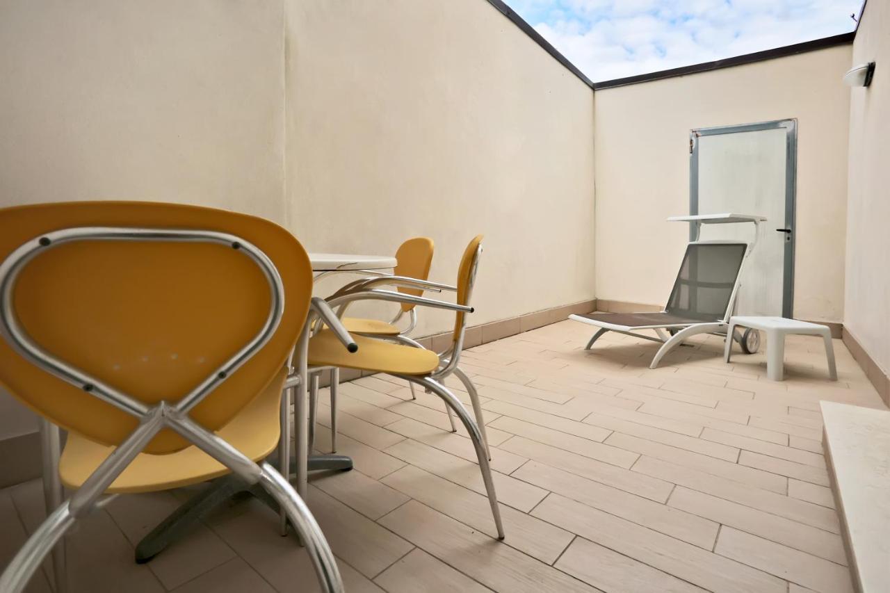 Casa Vacanze Aurora Centro Rimini Exterior foto