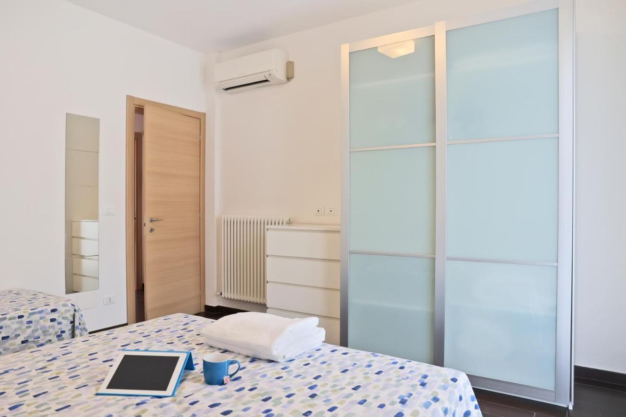 Casa Vacanze Aurora Centro Rimini Exterior foto